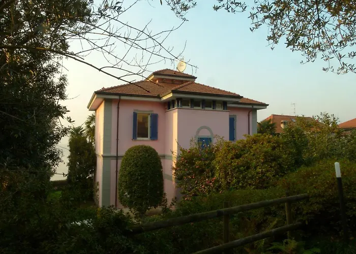 Villa Maria, Lakefront Art Villa On Lake Maggiore * Reno Di Leggiuno