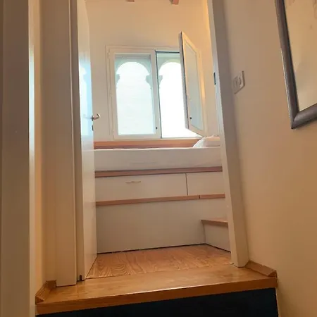 Appartement Maria, Maggiore Art Villa, Lakefront Reno Di Leggiuno
