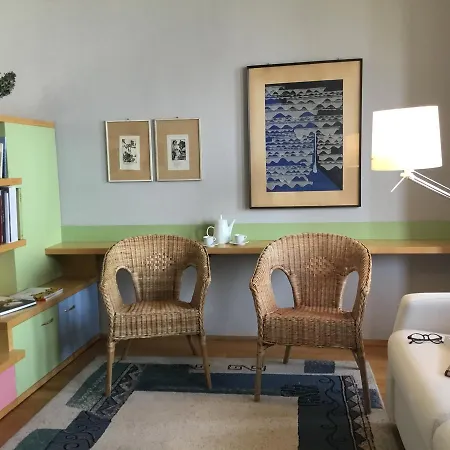 Appartement Maria, Lakefront Art On Maggiore