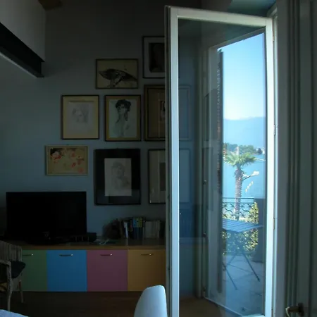 Appartement Maria, Maggiore Art Villa, Lakefront *
