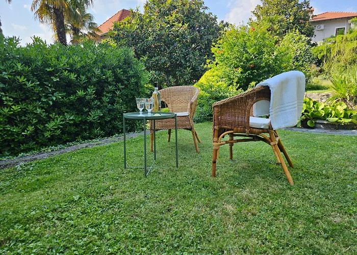Appartement Villa Maria, Lakefront Art Villa On Lake Maggiore Reno Di Leggiuno