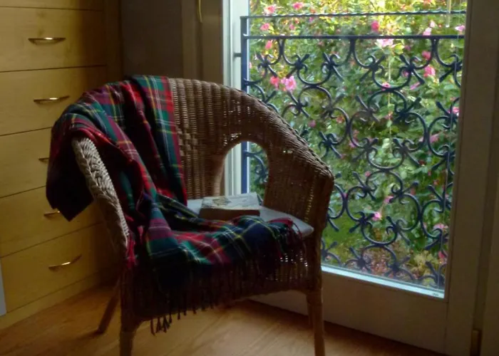 Villa Maria, Lakefront Art Villa On Lake Maggiore *