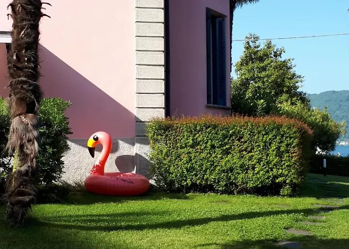 Villa Maria, Lakefront Art Villa On Lake Maggiore Reno Di Leggiuno